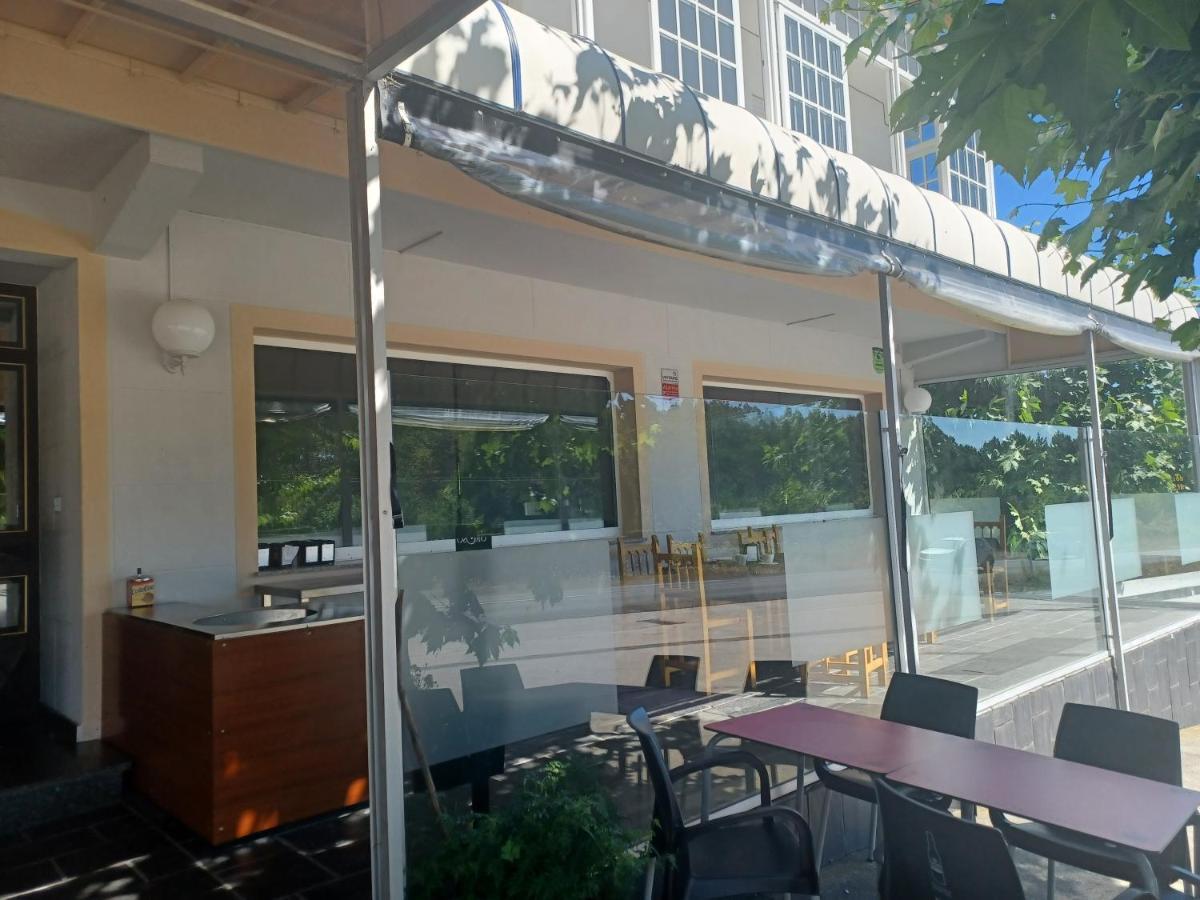 O Camino Hotel Oroso Exterior photo